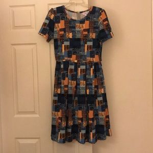 LuLaRoe Amelia